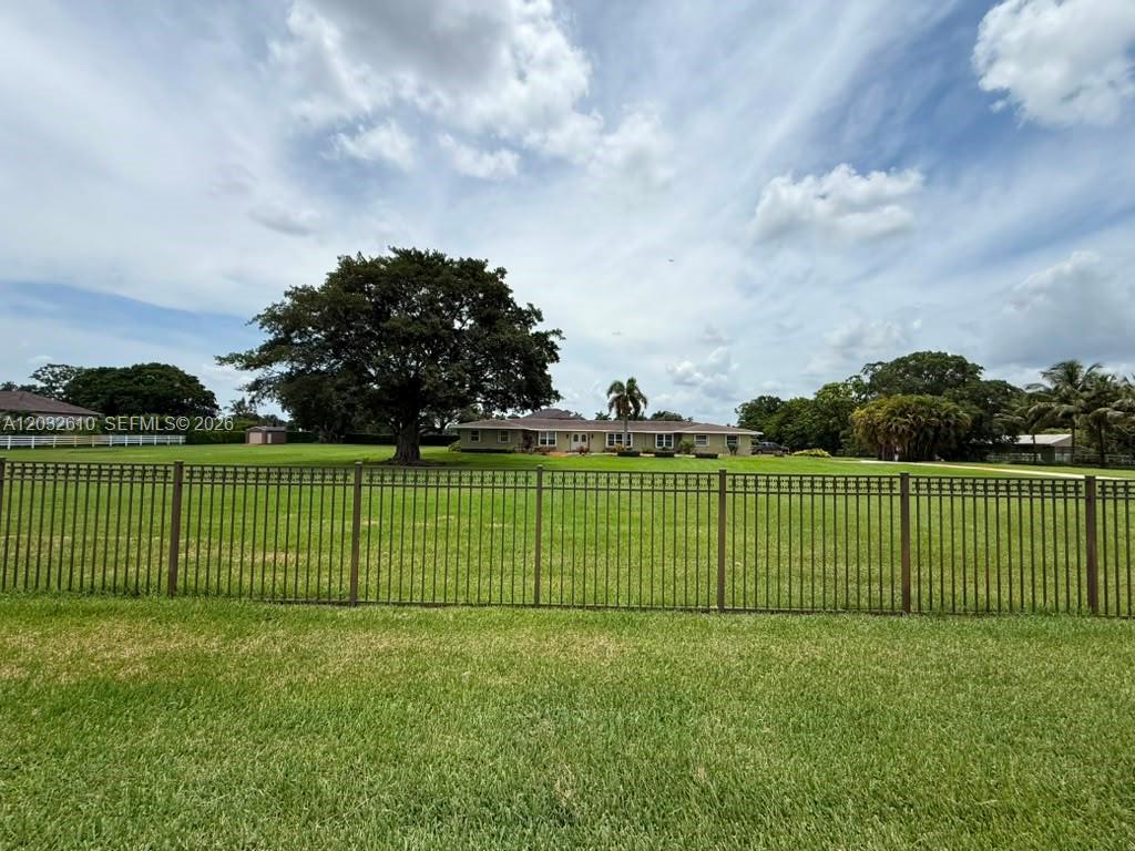17501 Southwest 54th Street Southwest Ranches, FL 33331 - Photo 4 of 46