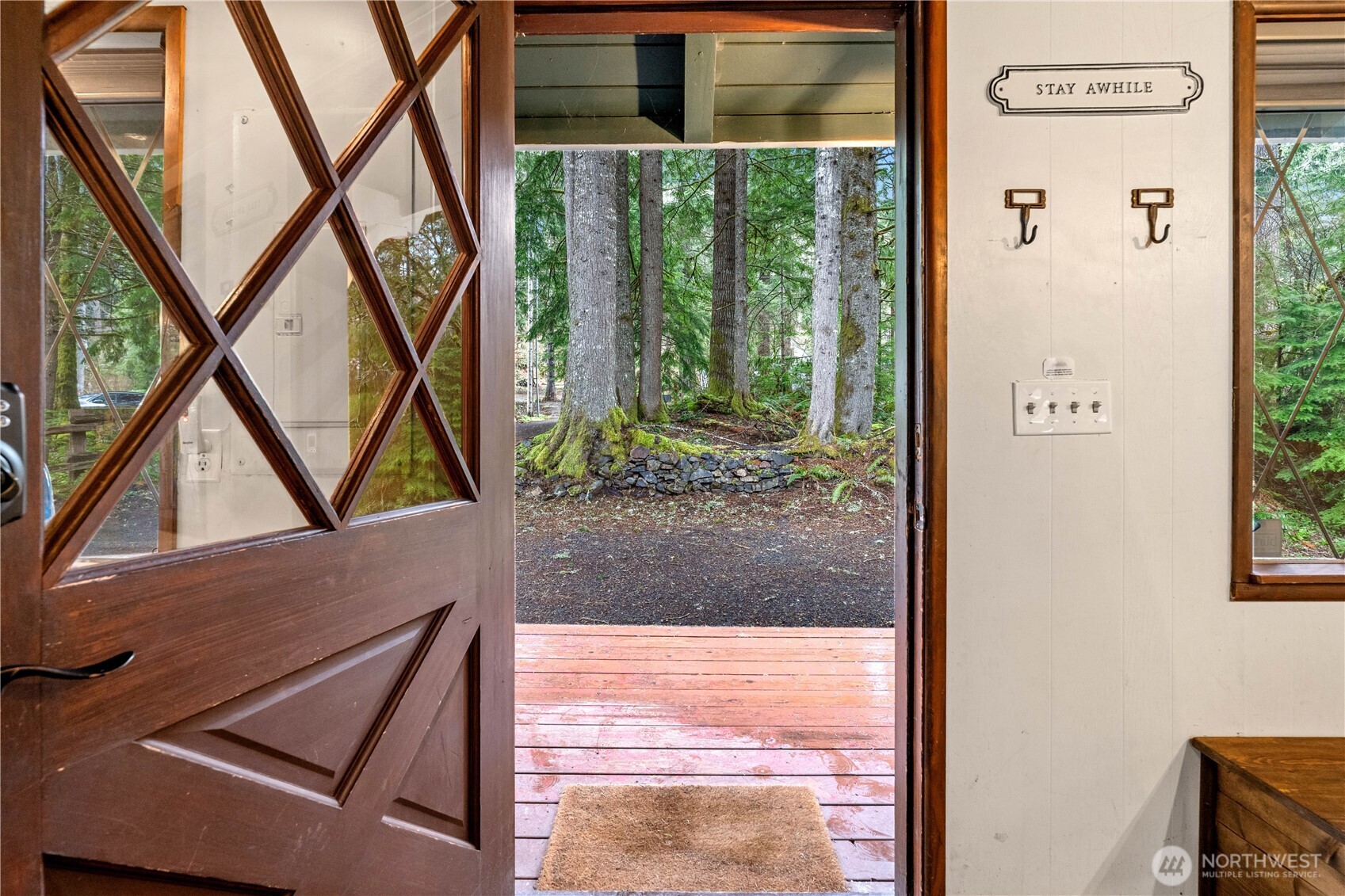 159 Paradise Drive Ashford, WA 98304 - Photo 2 of 38