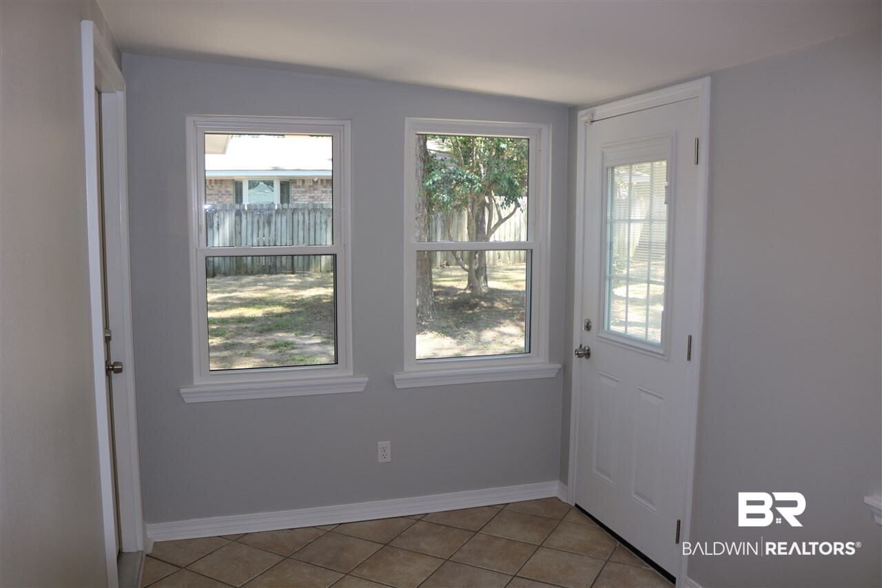 158 Ridgewood Drive Daphne, AL 36526 - Photo 22 of 47