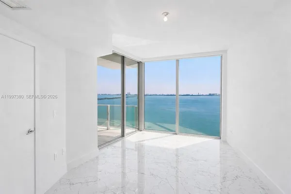 $4,950 | 2900 Northeast 7th Avenue, Unit 2406, Miami, FL 33137
