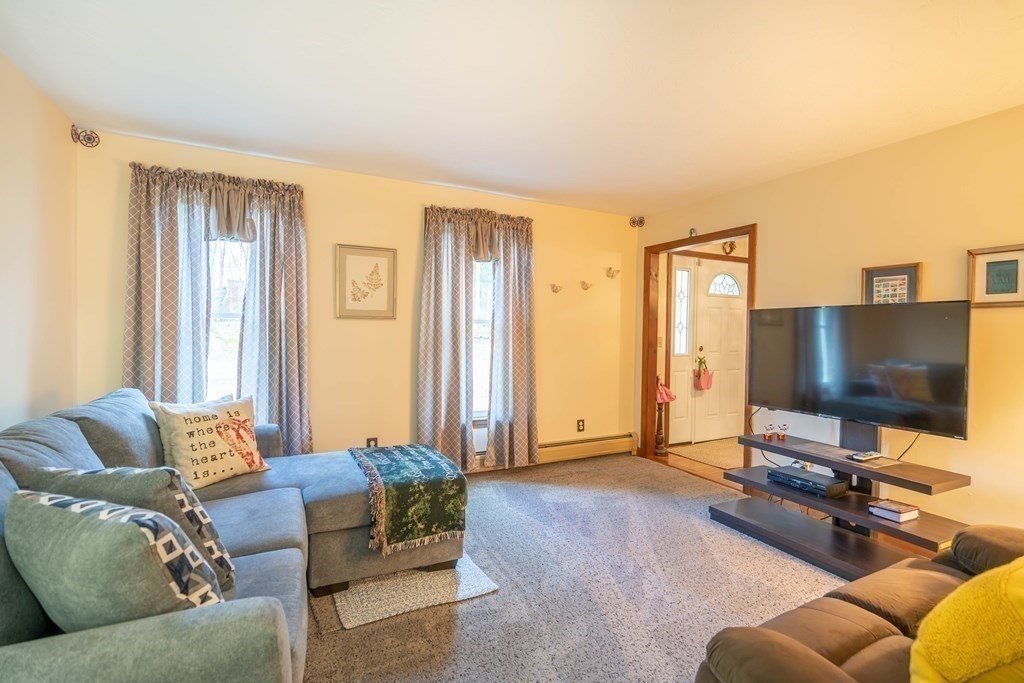18 Casey Road Spencer, MA 01562 - Photo 13 of 41
