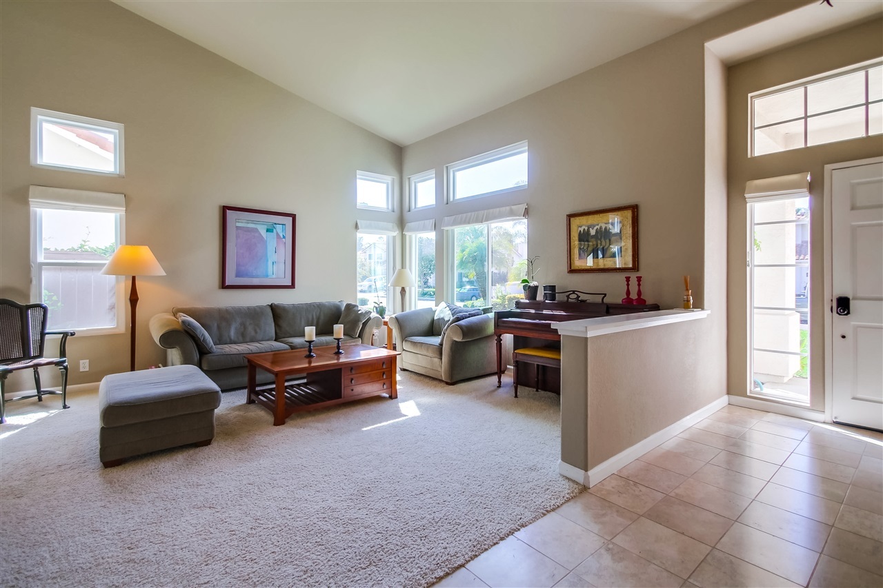 1710 Willowhaven Road Encinitas, CA 92024 - Photo 3 of 25