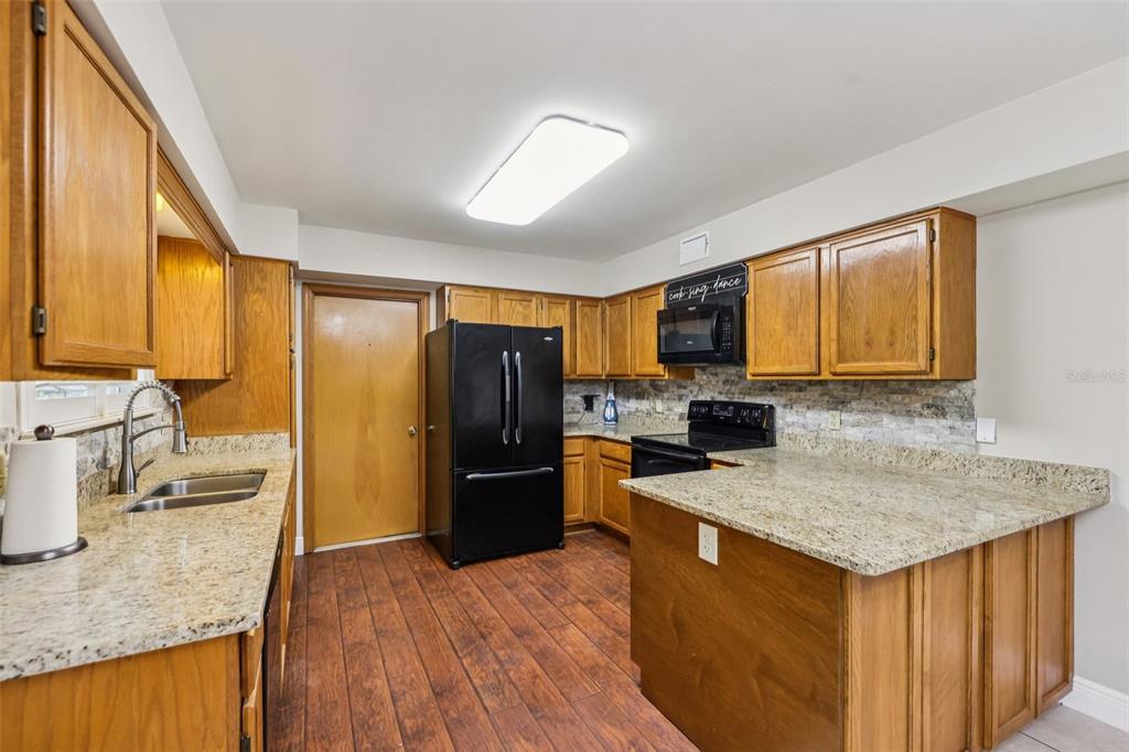 490 Hidden Ridge Drive Deltona, FL 32725 - Photo 11 of 40