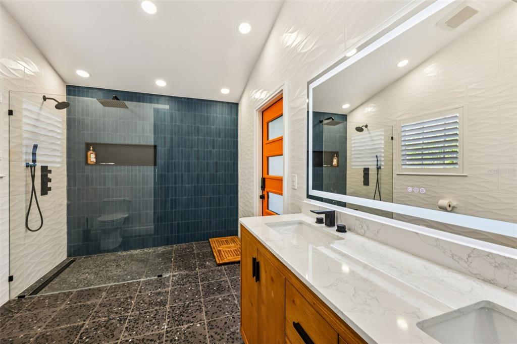 490 Hidden Ridge Drive Deltona, FL 32725 - Photo 2 of 40