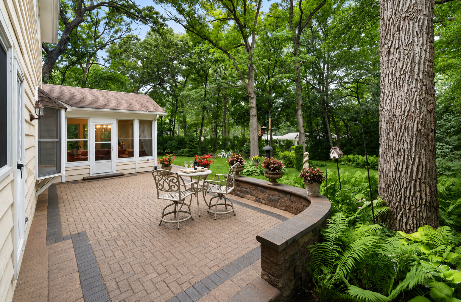 28W486 Mack Road West Chicago, IL 60185 - Photo 29 of 53