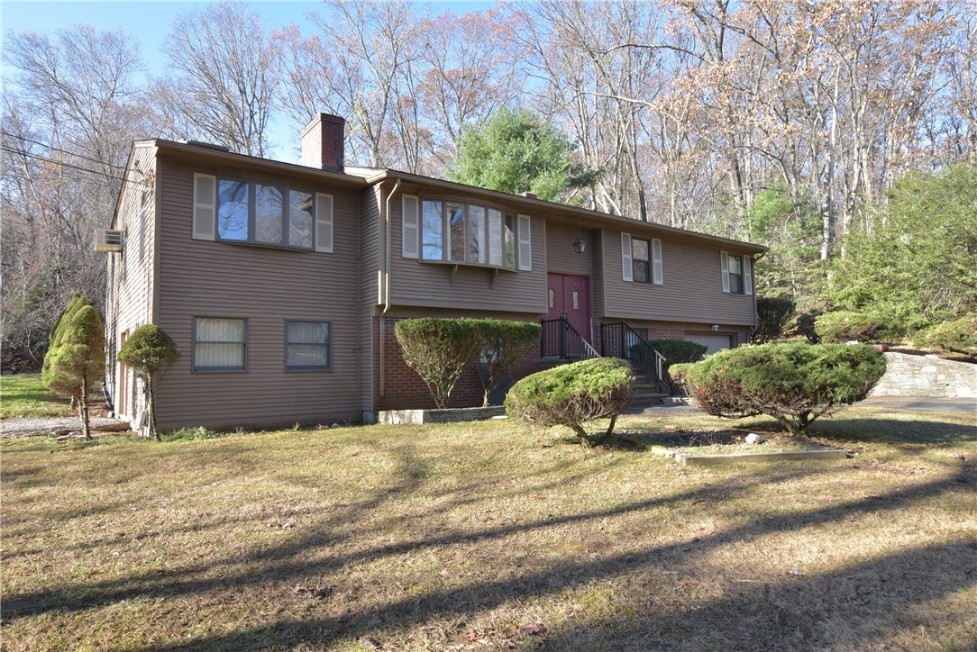 22 Williams Road Smithfield, RI 02917 - Photo 14 of 16