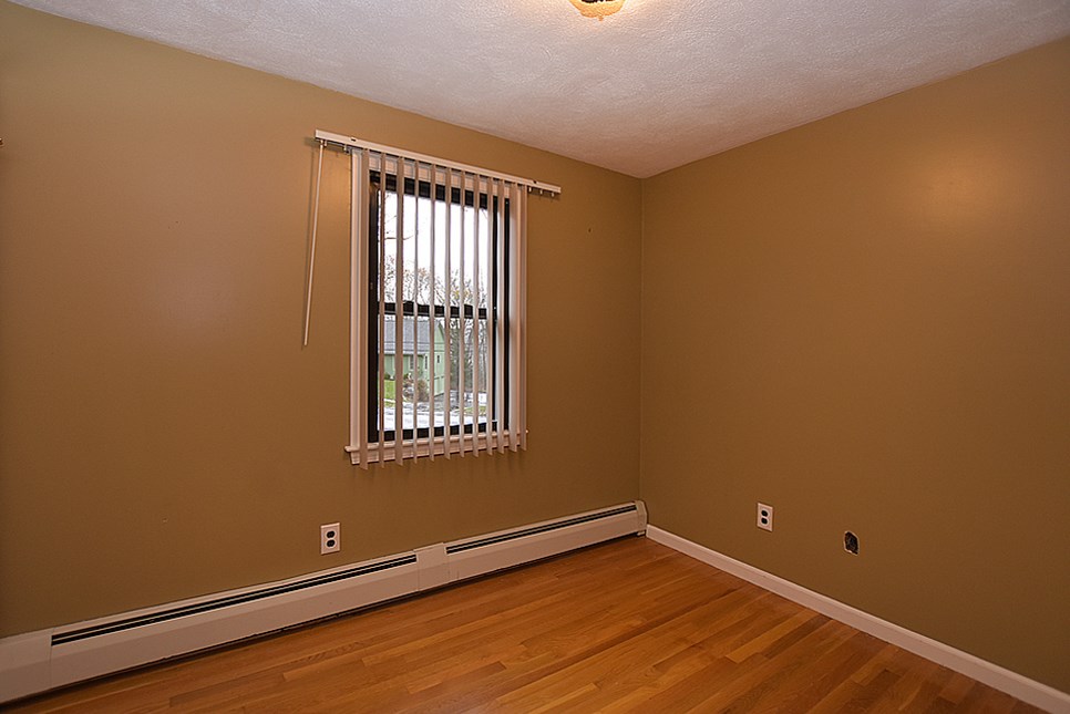 22 Williams Road Smithfield, RI 02917 - Photo 9 of 16