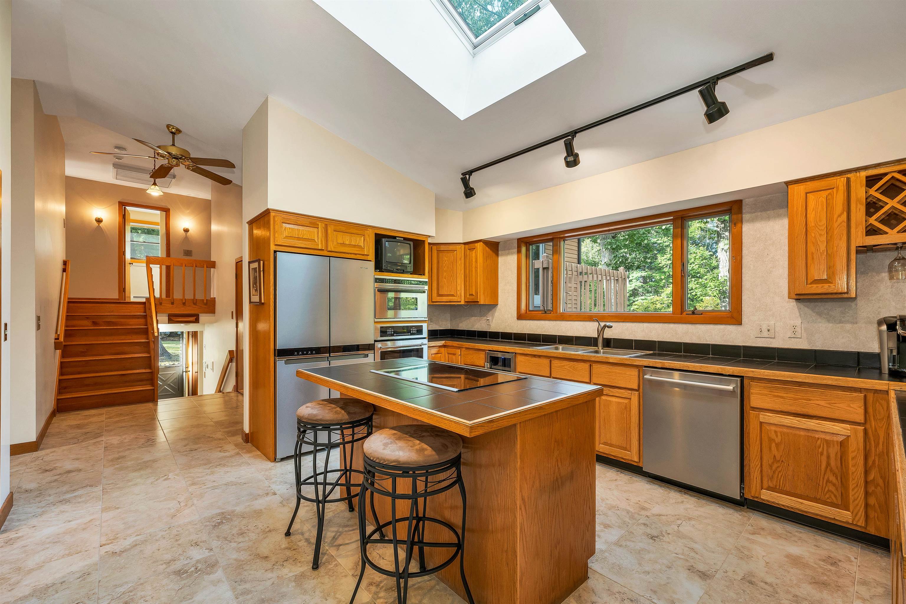 6 Weston Street Derry, NH 03038 - Photo 25 of 60