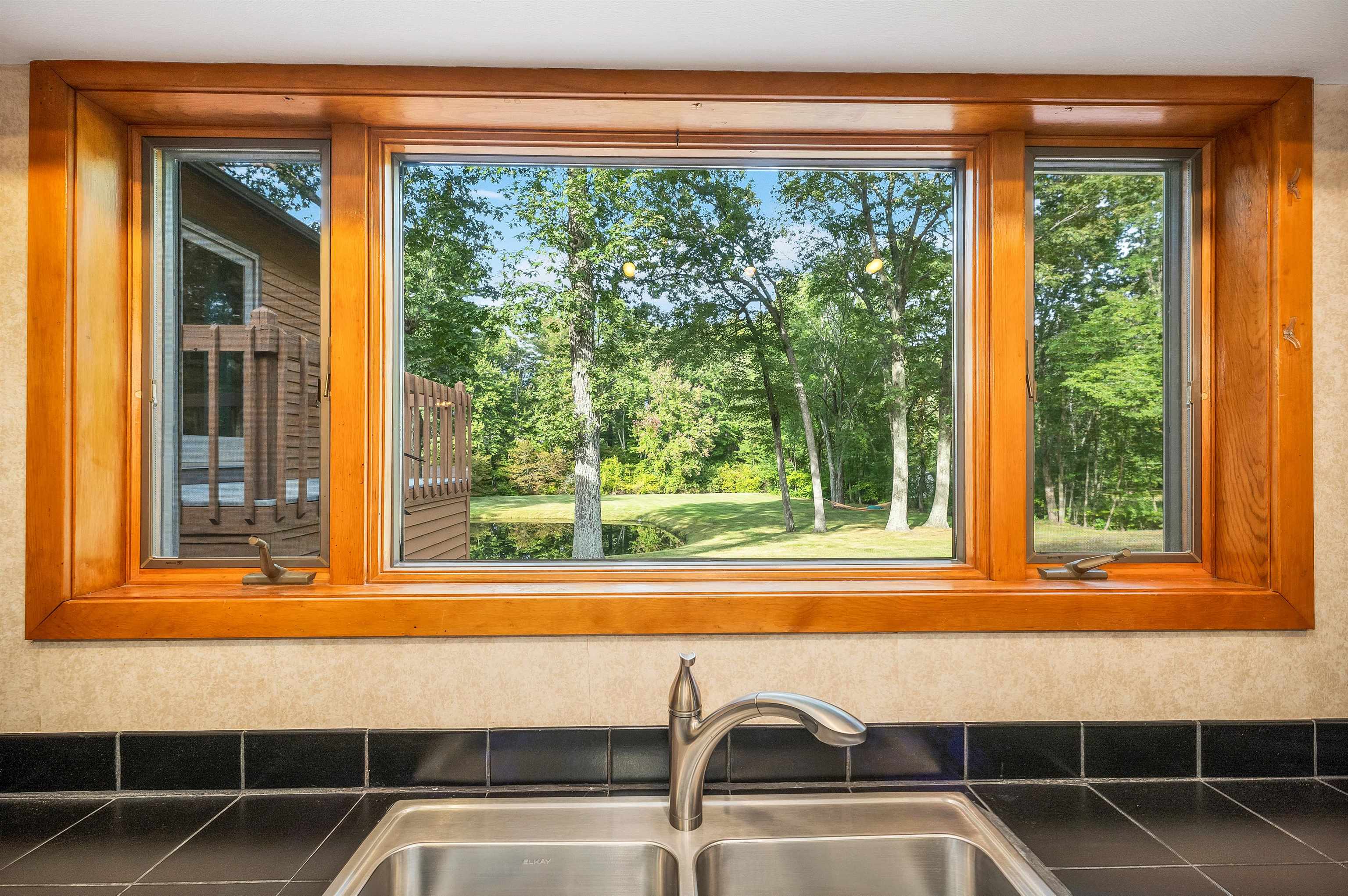 6 Weston Street Derry, NH 03038 - Photo 27 of 60