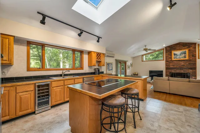 $849,900 | 6 Weston Street, Derry, NH 03038