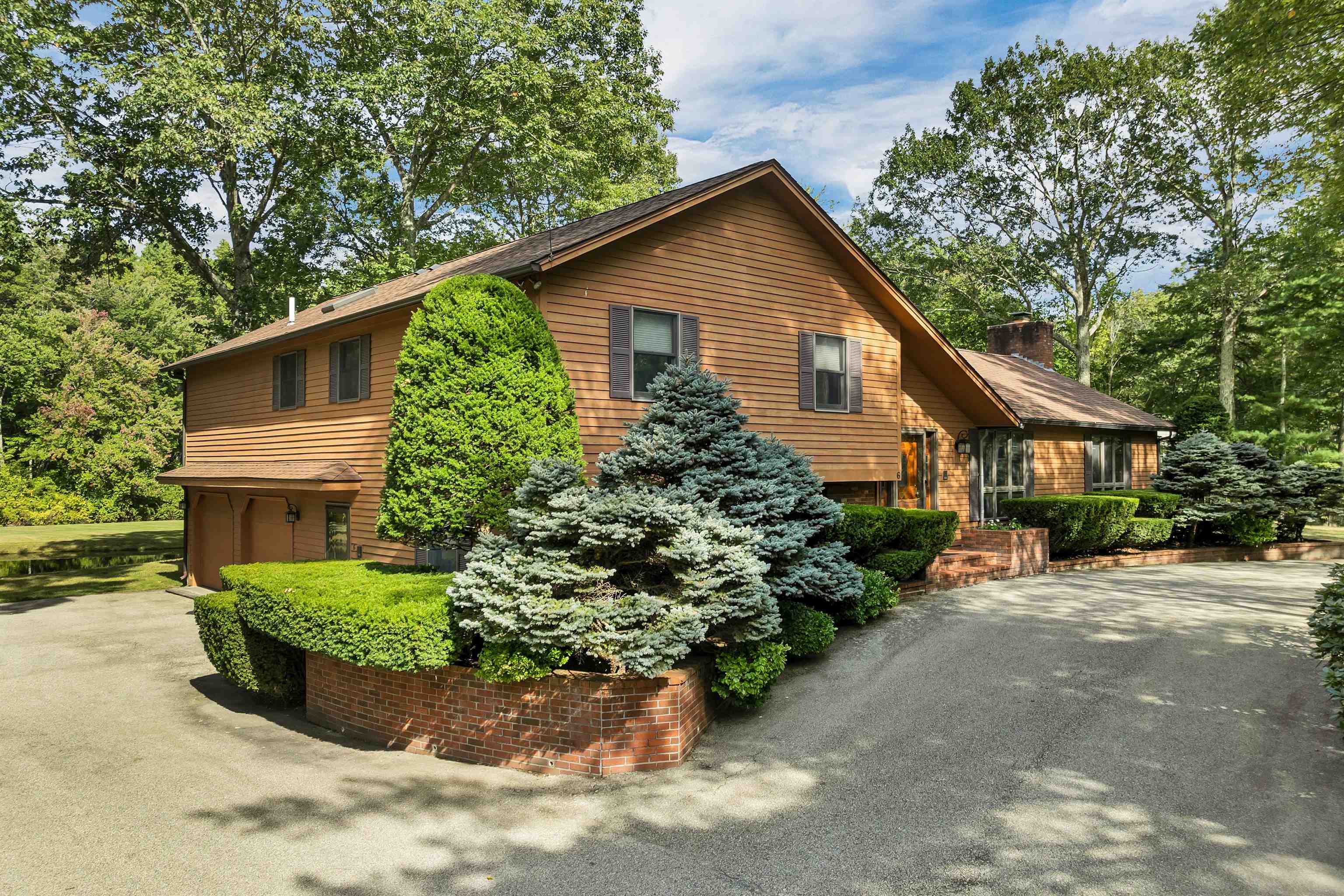 6 Weston Street Derry, NH 03038 - Photo 3 of 60