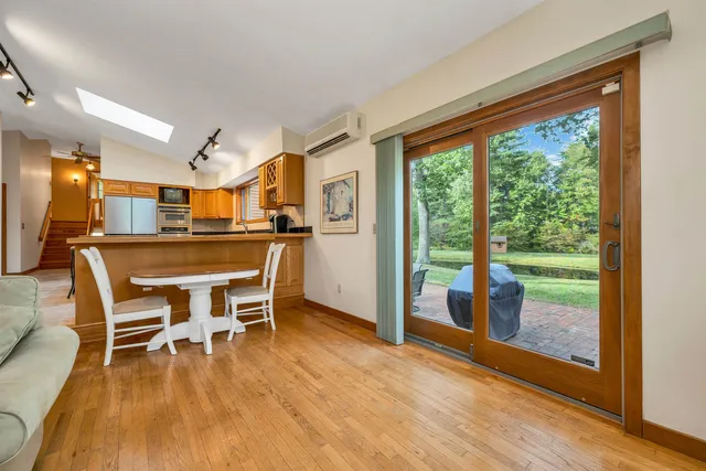 $849,900 | 6 Weston Street, Derry, NH 03038