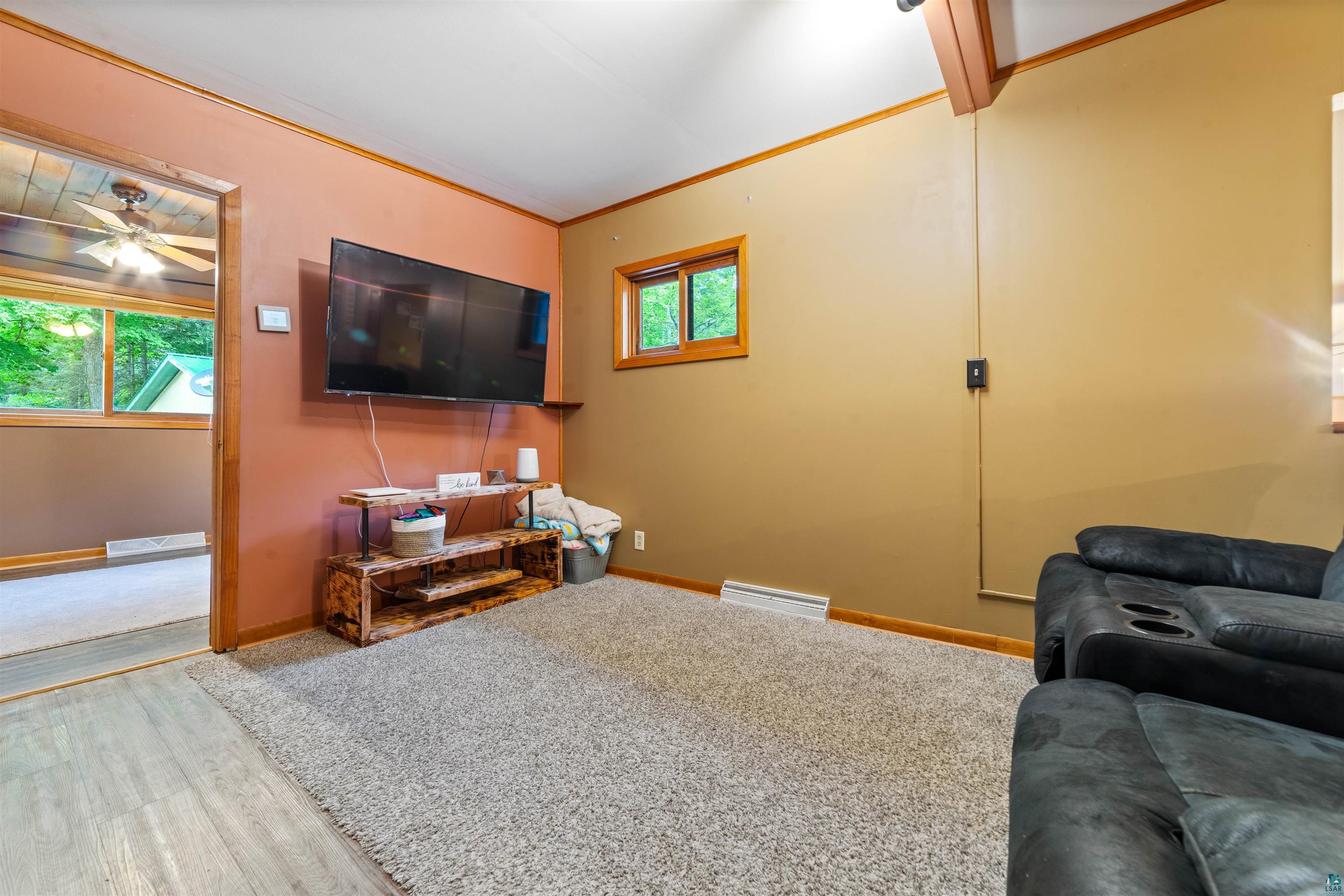 6451 Rice Lake Road Duluth, MN 55803 - Photo 7 of 31 Main floor family room