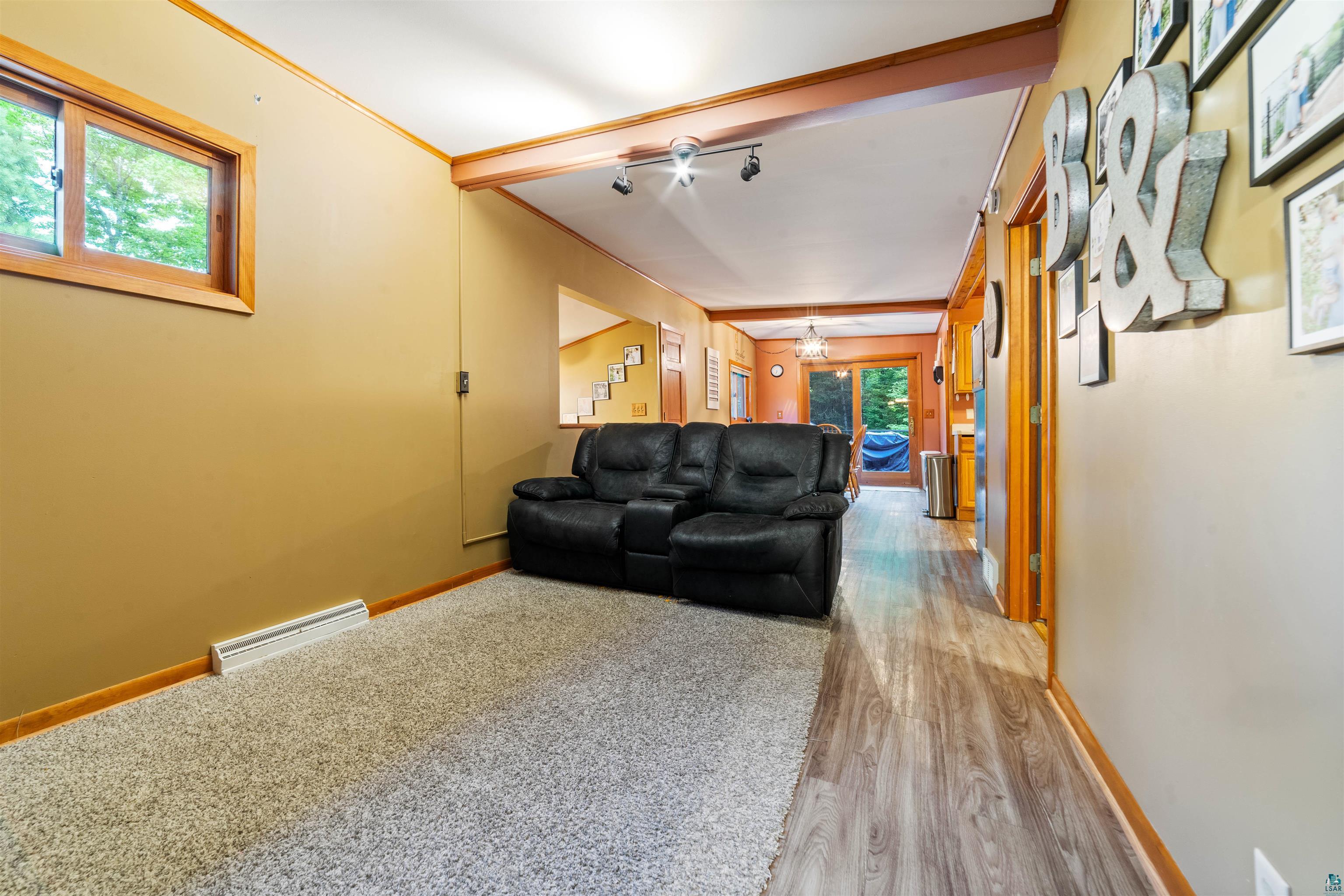 6451 Rice Lake Road Duluth, MN 55803 - Photo 8 of 31 Main floor family room