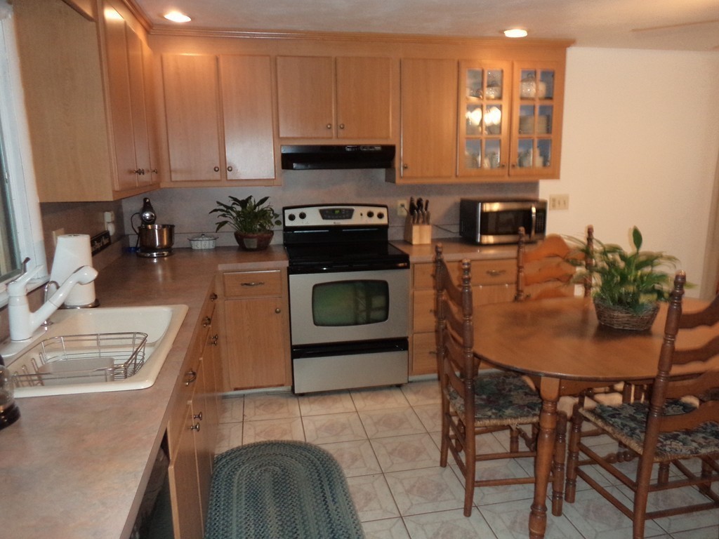 34 Pearl Street Bellingham, MA 02019 - Photo 12 of 29