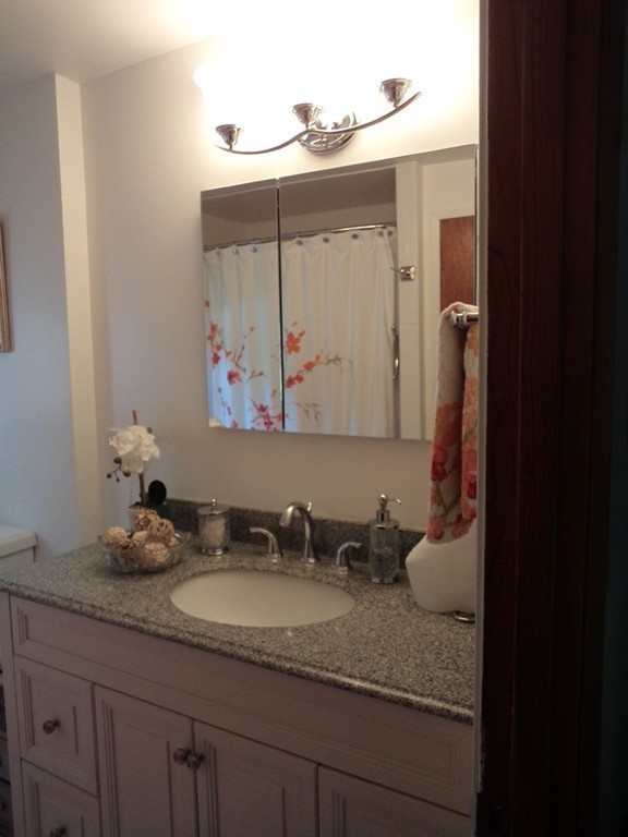 34 Pearl Street Bellingham, MA 02019 - Photo 14 of 29