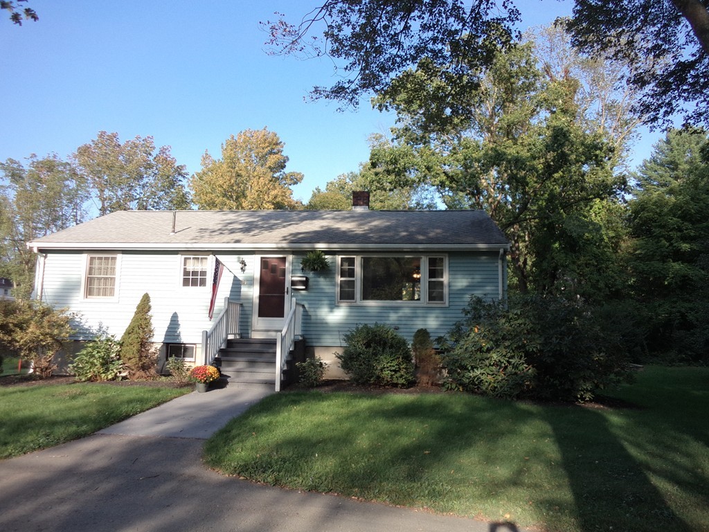 34 Pearl Street Bellingham, MA 02019 - Photo 2 of 29