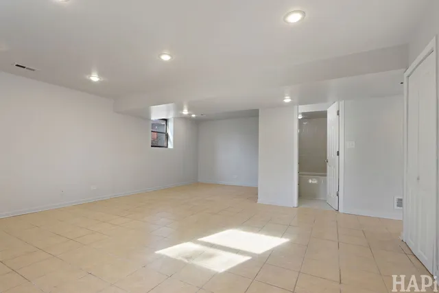 $299,900 | 808 Central Park Drive, Round Lake Beach, IL 60073