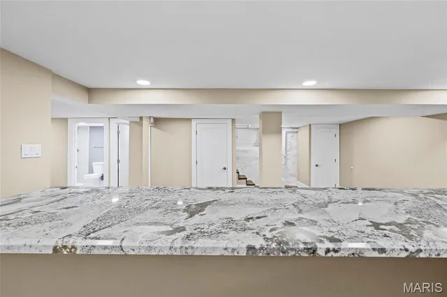 $949,999 | 5849 De Giverville Avenue, St. Louis, MO 63112