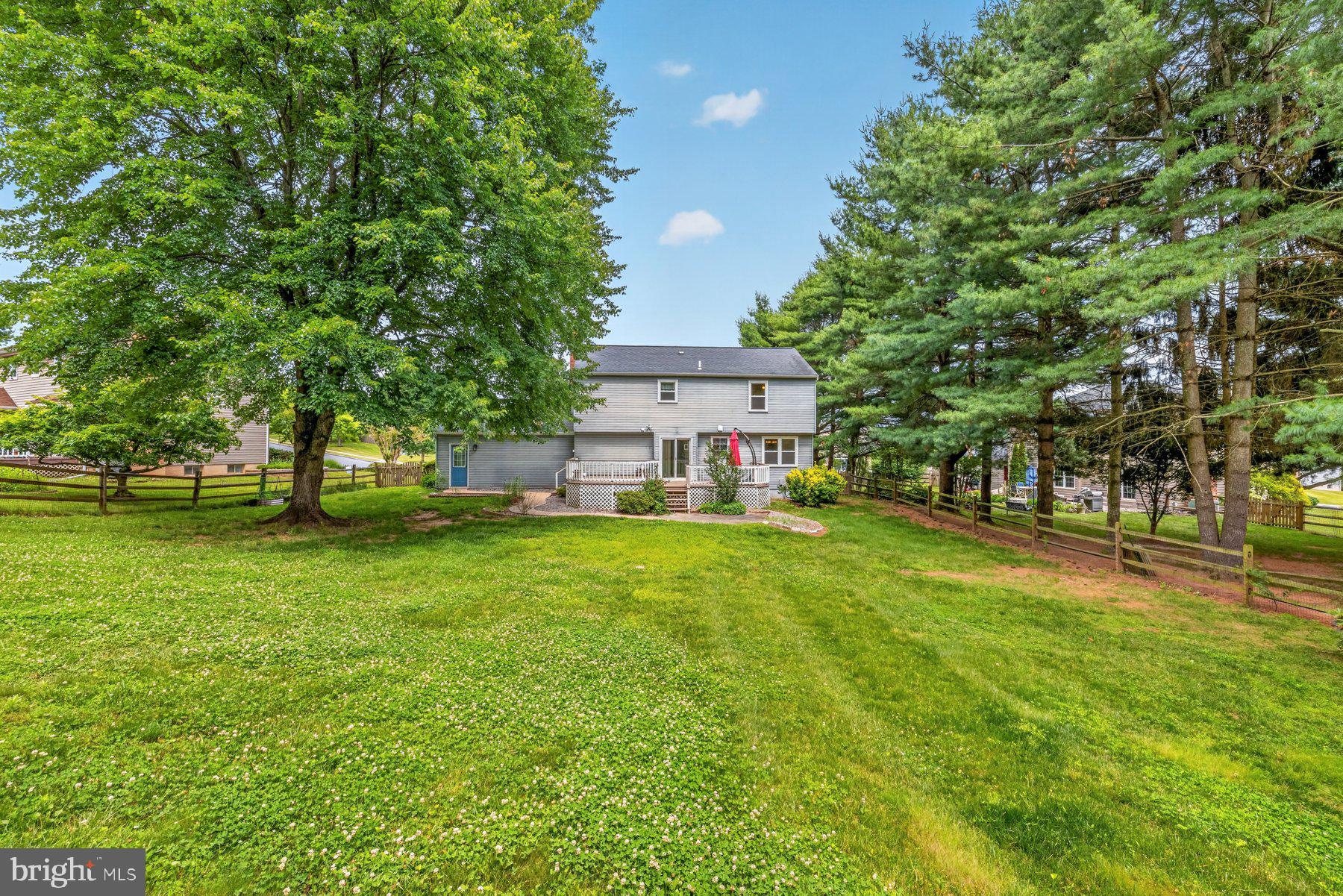 302 Spring Gate Court Mount Airy, MD 21771 - Photo 8 of 48