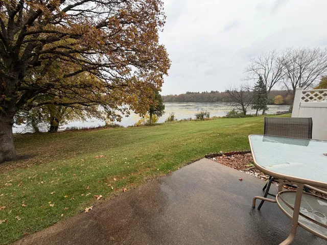 $250,000 | 1932 Wilby Road, Albert Lea, MN 56007