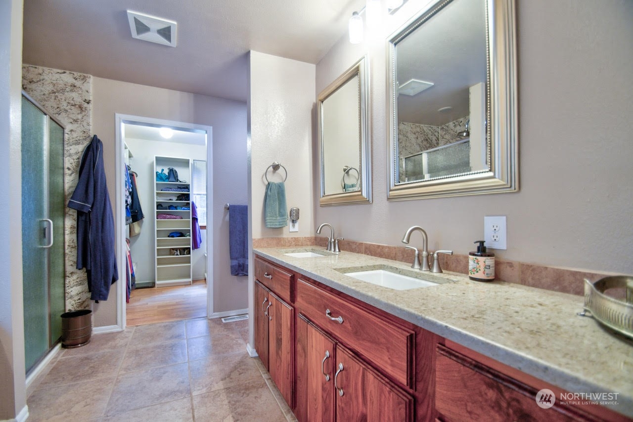4848 Shellridge Road Northwest Olympia, WA 98502 - Photo 13 of 33 Gallery Image 13