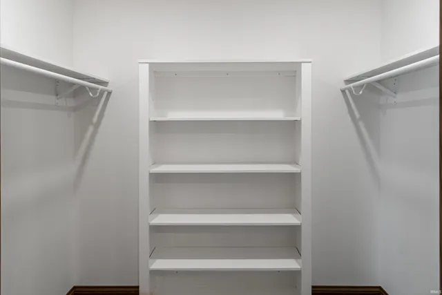 $374,900 | 1041 South Huntsville Road, Winchester, IN 47394