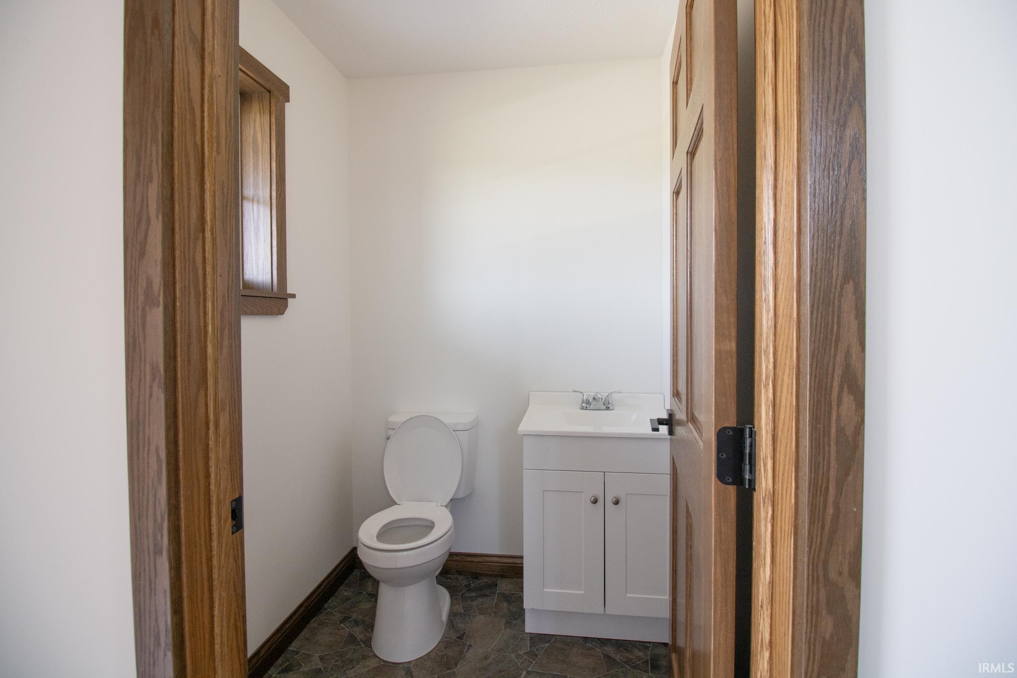 1041 South Huntsville Road Winchester, IN 47394 - Photo 12 of 25