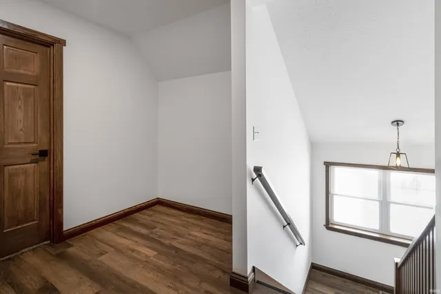 $374,900 | 1041 South Huntsville Road, Winchester, IN 47394