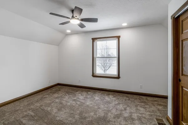 $359,900 | 1041 South Huntsville Road, Winchester, IN 47394