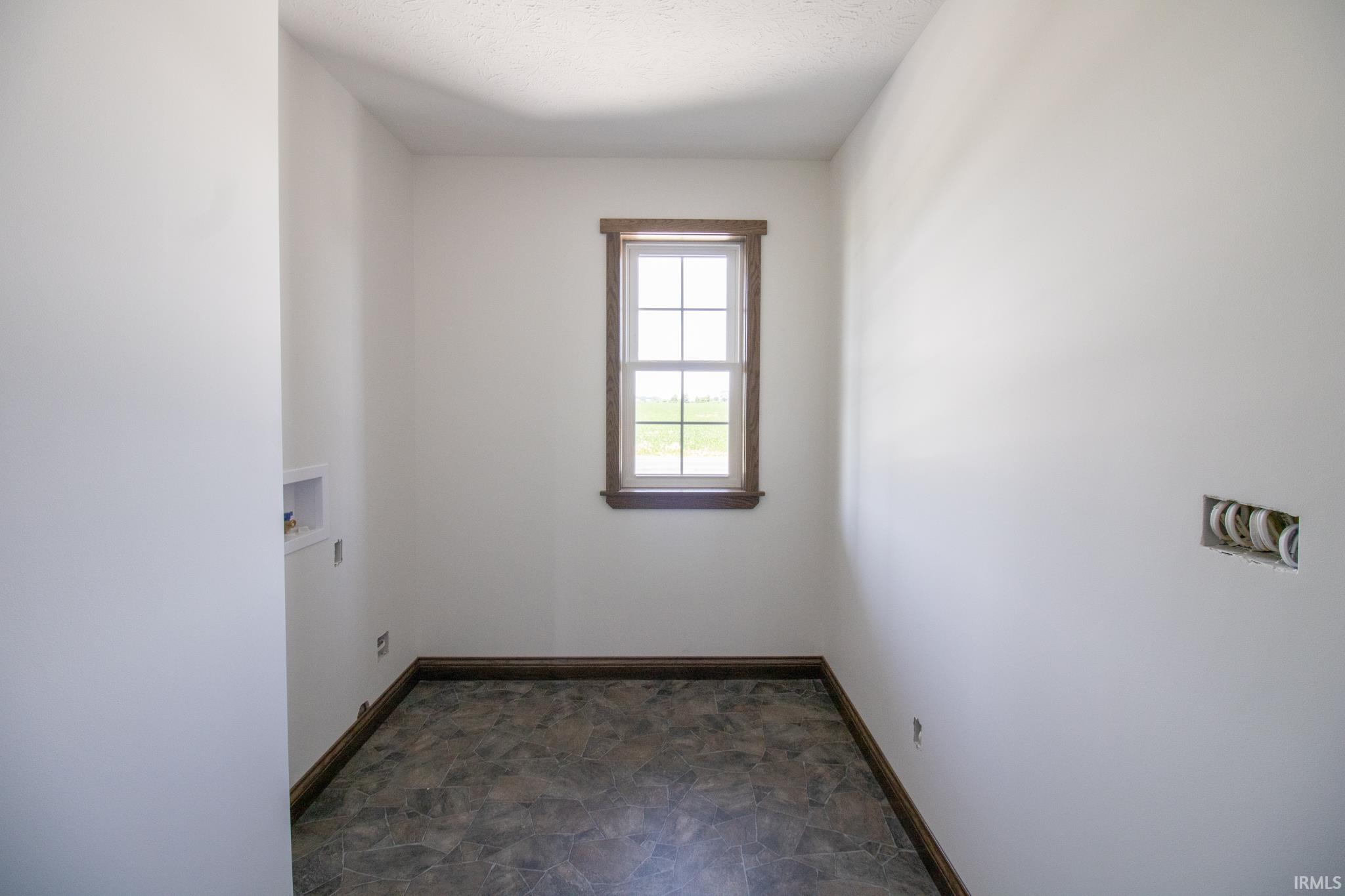 1041 South Huntsville Road Winchester, IN 47394 - Photo 19 of 25