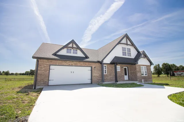 $374,900 | 1041 South Huntsville Road, Winchester, IN 47394