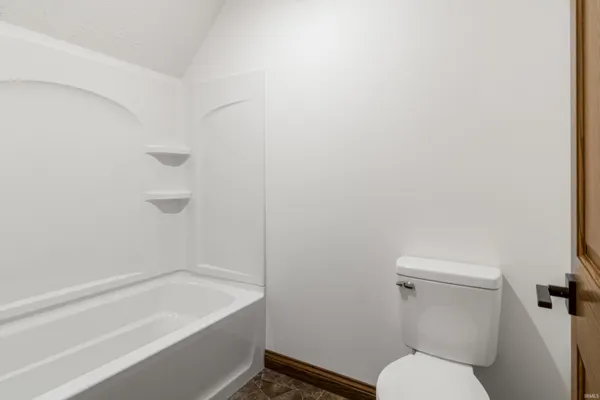 $359,900 | 1041 South Huntsville Road, Winchester, IN 47394