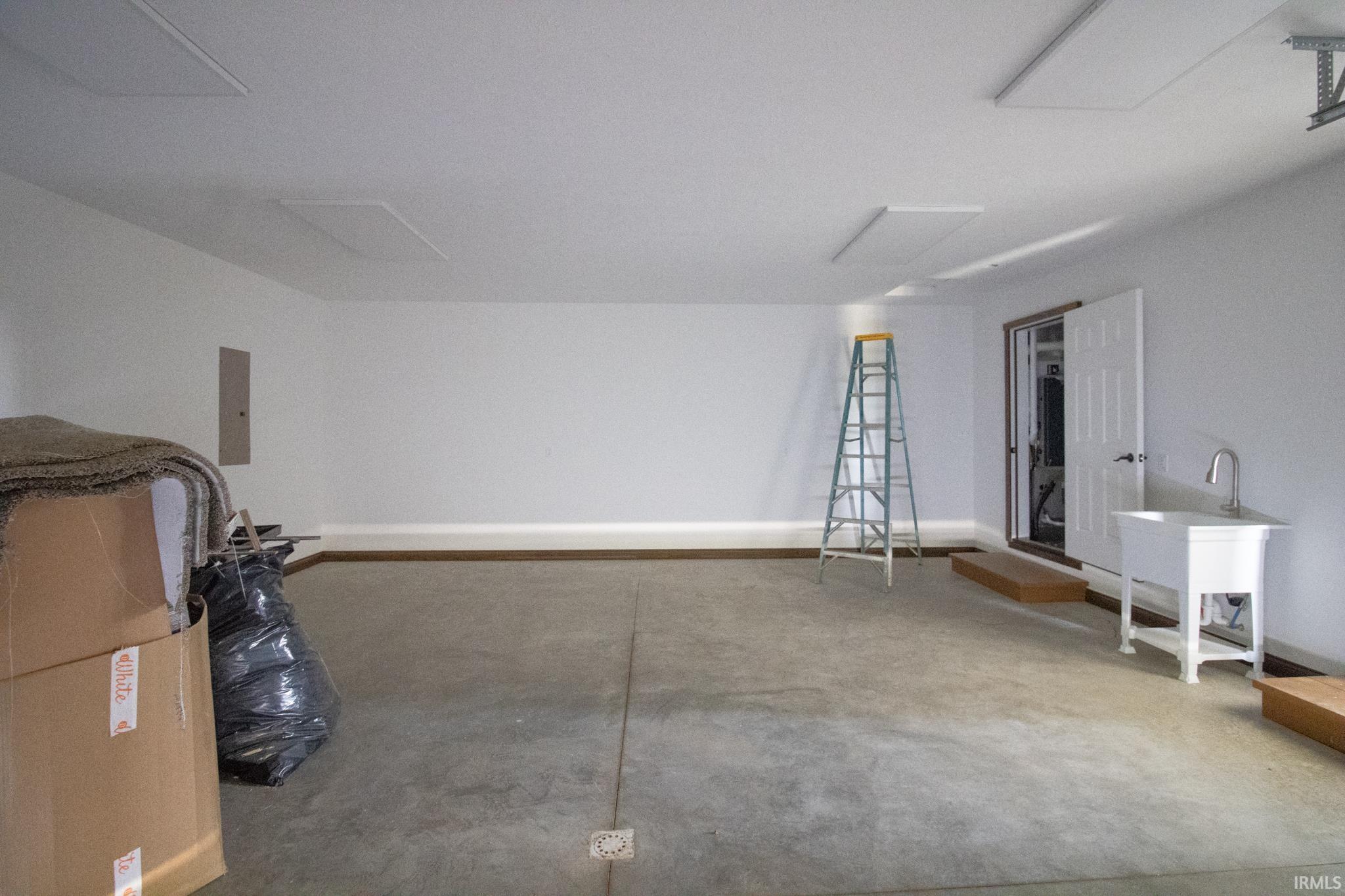 1041 South Huntsville Road Winchester, IN 47394 - Photo 25 of 25