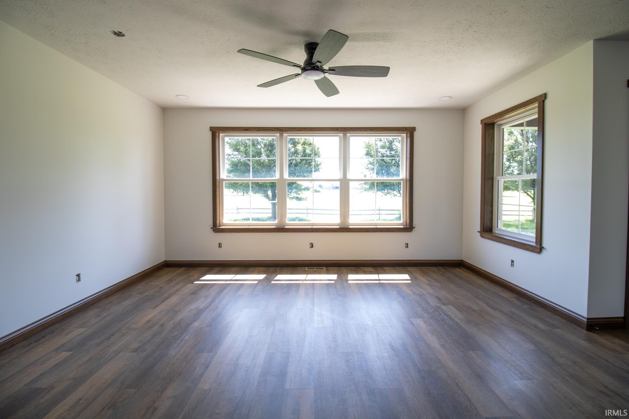 1041 South Huntsville Road Winchester, IN 47394 - Photo 6 of 25