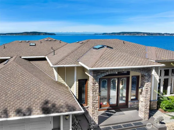 $2,450,000 | 2318 Sunnyside Heights Drive, Steilacoom, WA 98388