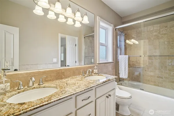 $2,450,000 | 2318 Sunnyside Heights Drive, Steilacoom, WA 98388