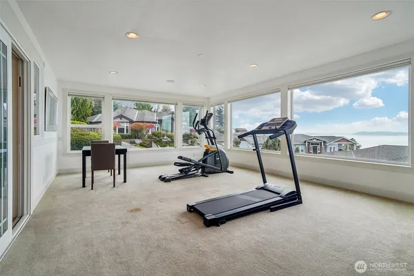 $2,450,000 | 2318 Sunnyside Heights Drive, Steilacoom, WA 98388