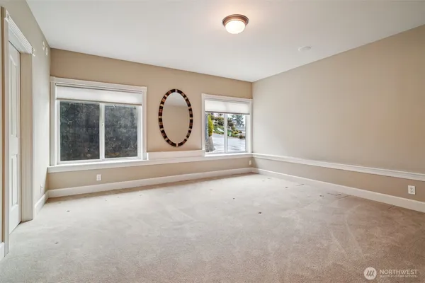 $2,450,000 | 2318 Sunnyside Heights Drive, Steilacoom, WA 98388