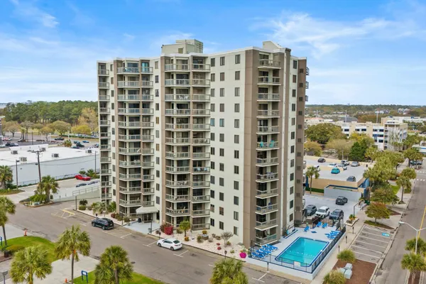 $269,900 | 400 20th Avenue North, Unit 606, Myrtle Beach, SC 29577