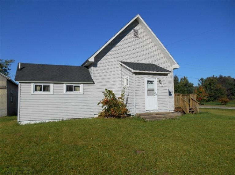 398 North Snow Prairie Road Coldwater, MI 49036 - Photo 1 of 8 Primary Photo
