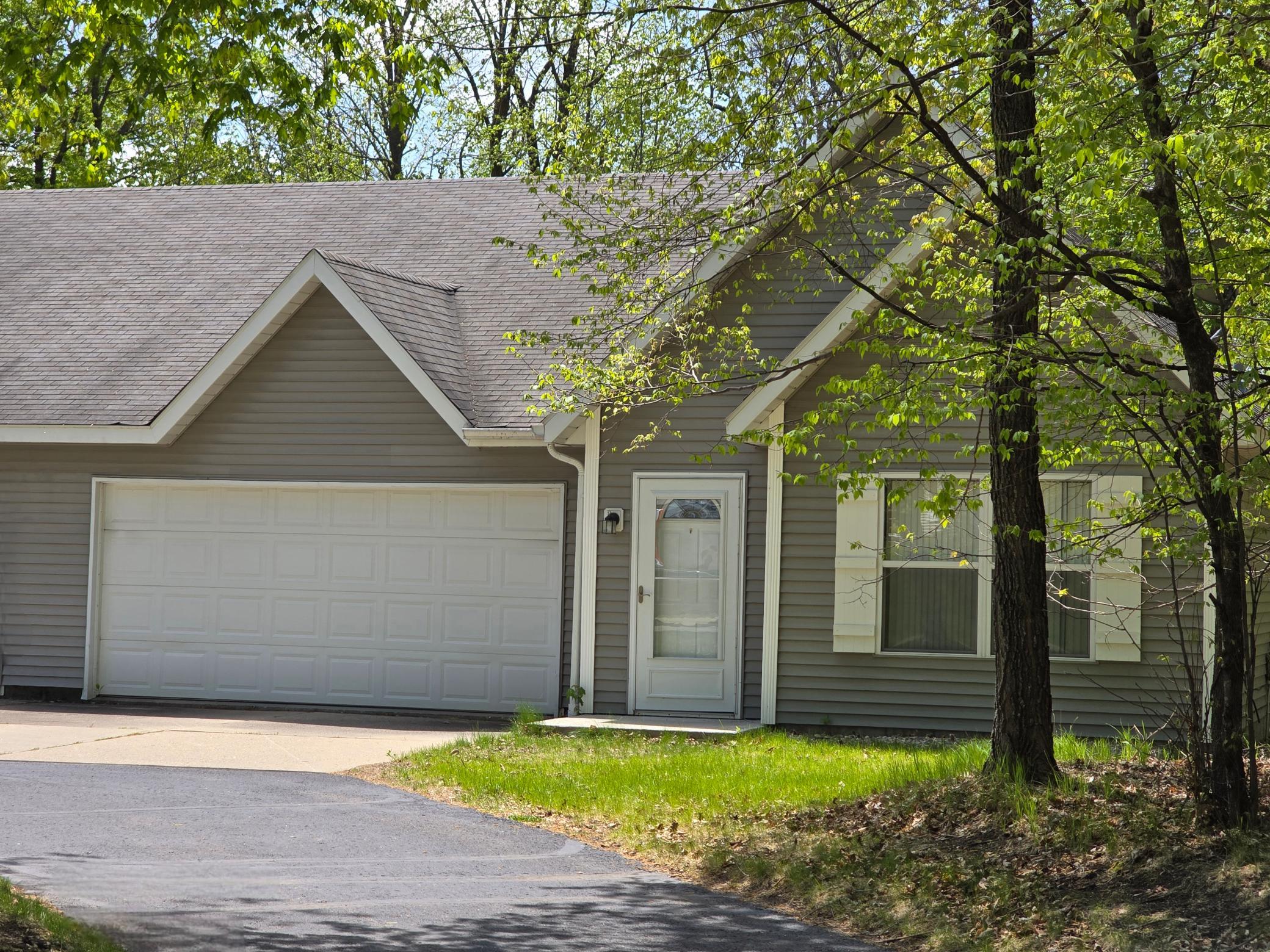 331 Maple Ridge Court Detroit Lakes, MN 56501 - Photo 2 of 2