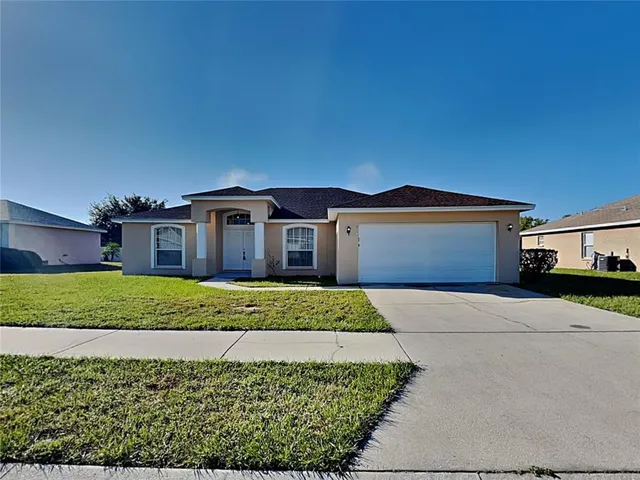 $1,850 | 817 Highland Crest Loop, Lake Wales, FL 33853