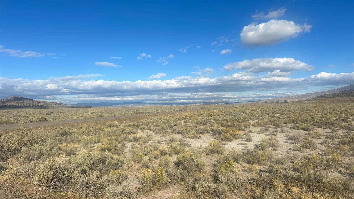 530 Mail Route Road Ravendale, CA 96123 - Photo 23 of 27 a view of an ocean