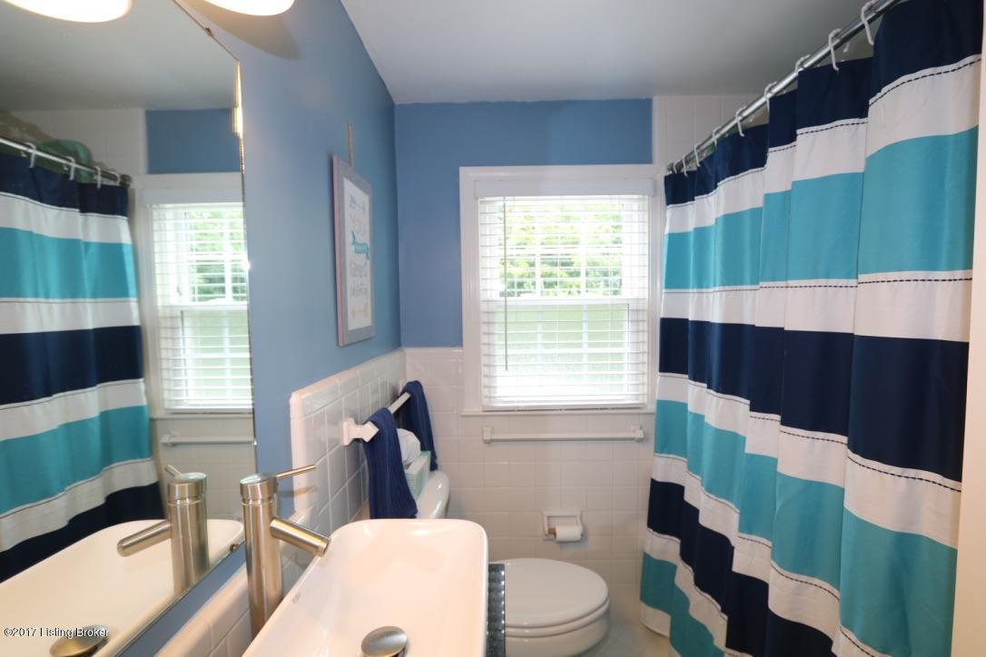 218 Fairmeade Road Louisville, KY 40207 - Photo 33 of 56 UNADJUSTEDNONRAW_thumb_5460