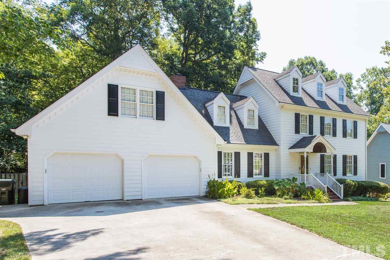 1908 Wilton Circle Raleigh, NC 27615 - Photo 2 of 29