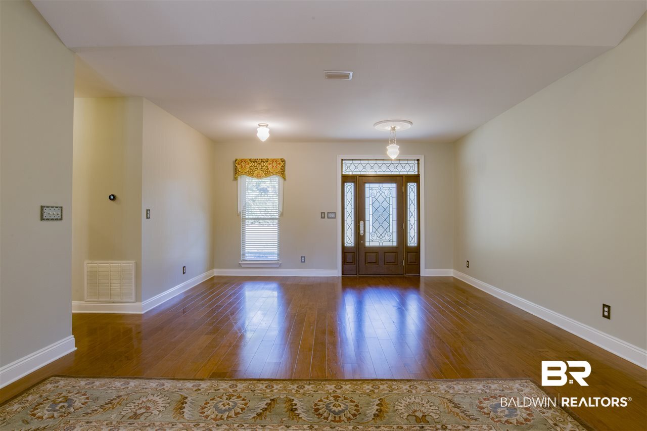 11064 Rosa Court Fairhope, AL 36532 - Photo 38 of 50 Main house living