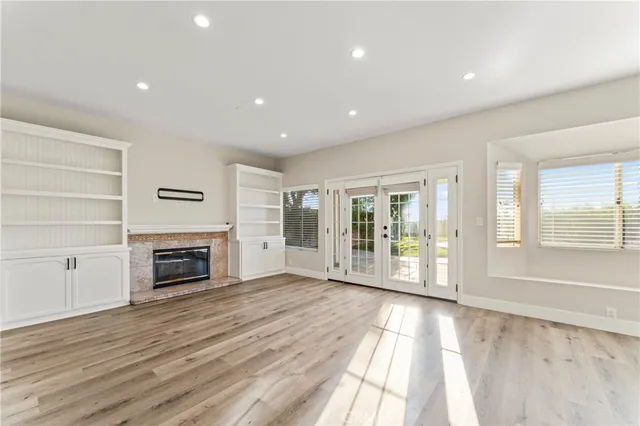 $999,000 | 28241 Tamarack Lane, Saugus, CA 91390