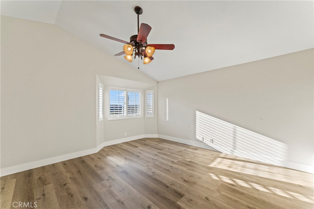 28241 Tamarack Lane Saugus, CA 91390 - Photo 19 of 41 a view of room with a ceiling fan