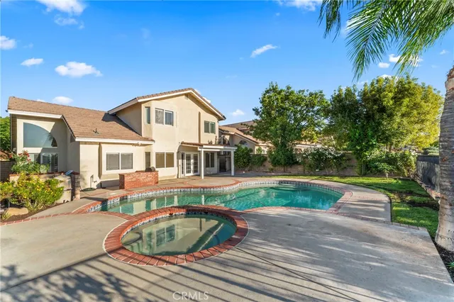 $999,000 | 28241 Tamarack Lane, Saugus, CA 91390